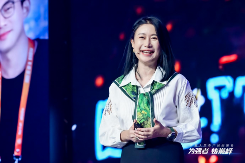 外星人生态产品品鉴携手合作伙伴共同探讨，BLG两大战队年度首次集结