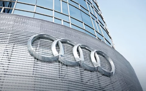 奥迪关厂事件引发汽车工人抗议，超 5000 人聚集布鲁塞尔示威