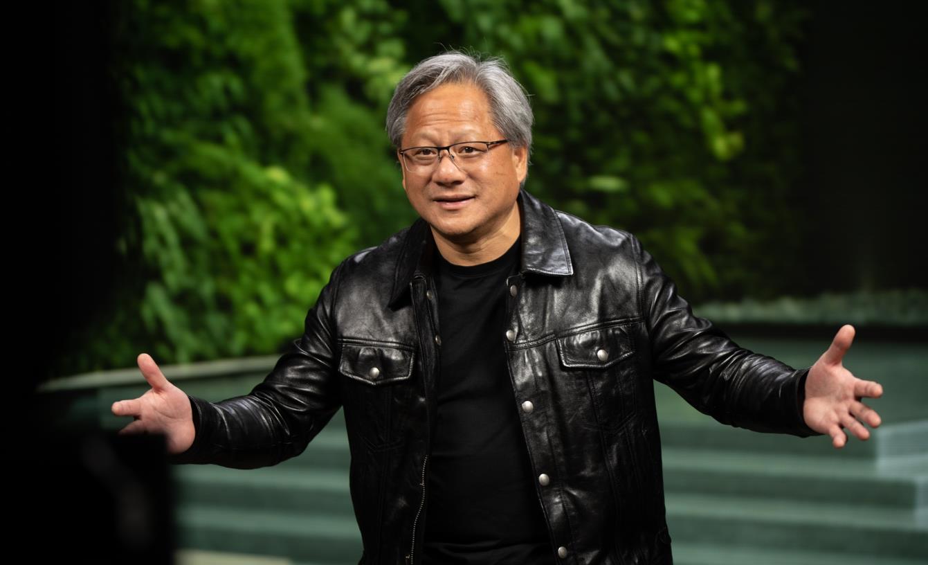英伟达CEO黄仁勋三个月抛售近600万股股票，价值约7亿美元