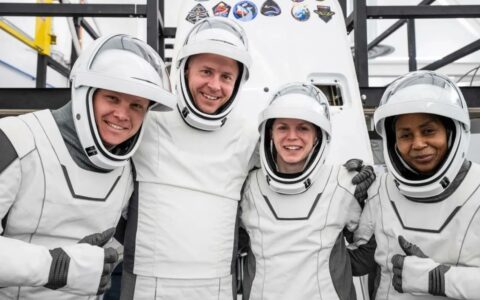 SpaceX Crew-9 载人任务发射再度推迟至9月25日
