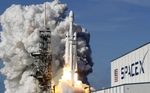 SpaceX“强烈反对”FAA指控和罚款：我们没违反发射要求