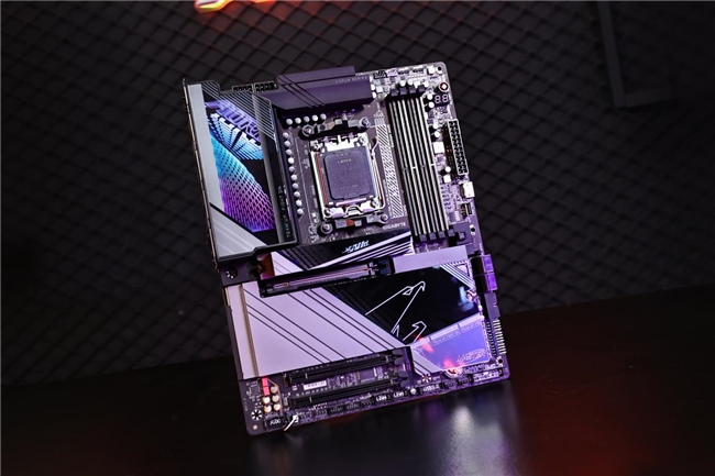 锐龙9000系最佳搭档 技嘉发布X870/X870E系列主板
