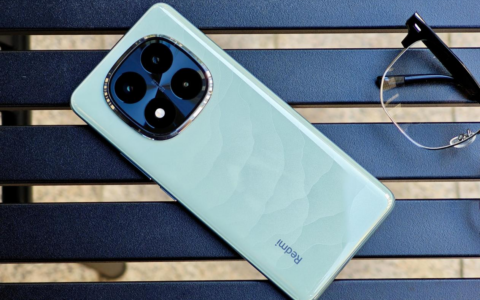 实测Redmi Note 14 Pro + ：金刚品质打造超强六边形战士