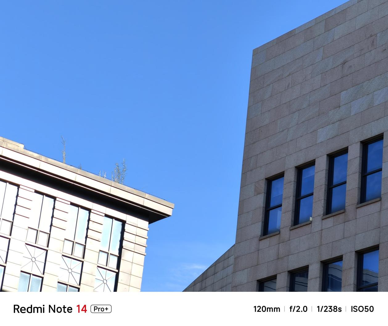 实测Redmi Note 14 Pro + ：金刚品质打造超强六边形战士