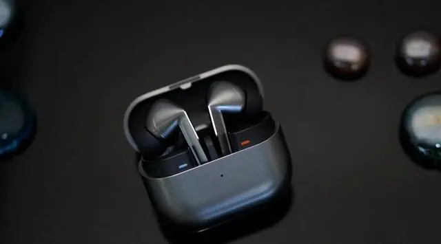 三星Galaxy Buds3 Pro体验评测：功能丰富，音质出色