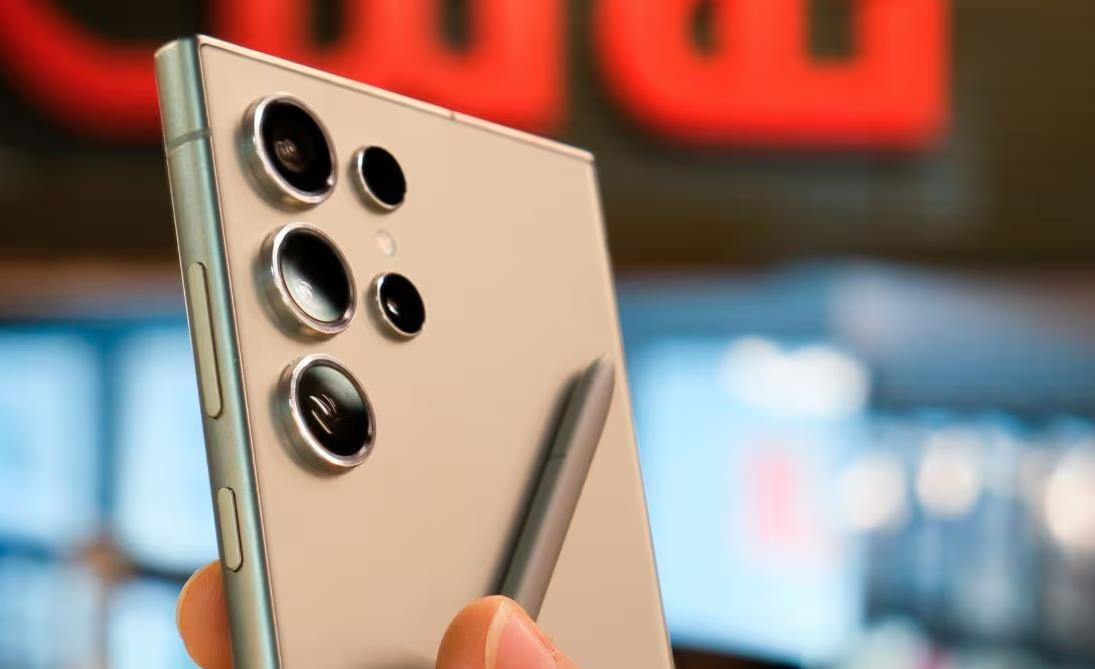 三星Galaxy S25 Ultra传闻：或推16GB内存顶配版，AI功能成亮点