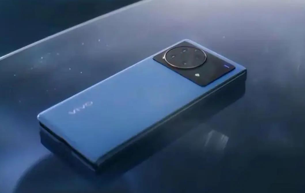 vivo X Fold4曝光：GSMA IMEI数据库现其踪迹，或成折叠手机新卷王