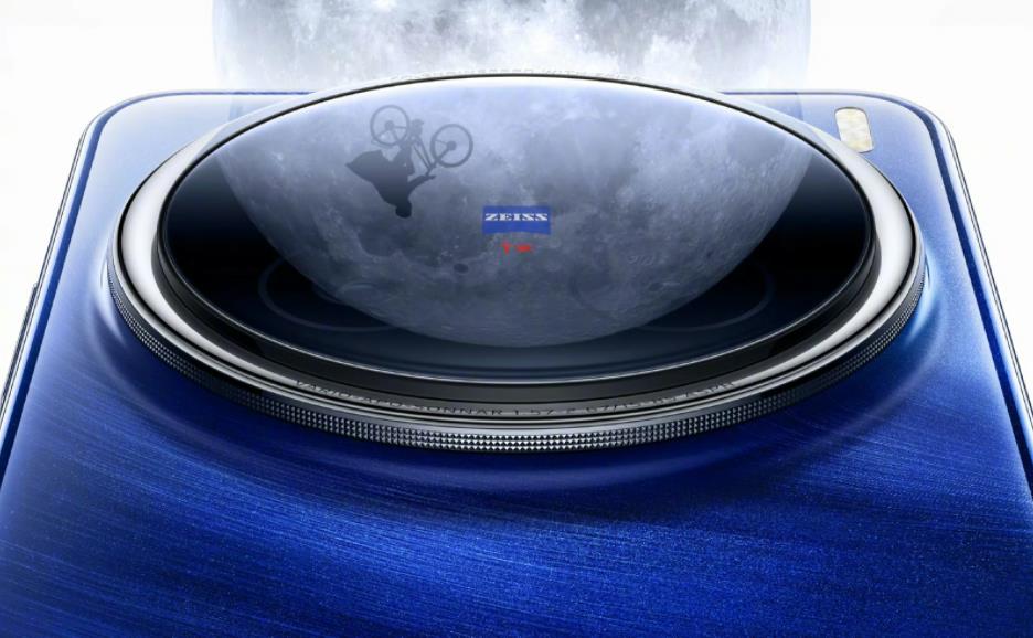 vivo X200系列首发蓝图×索尼LYT-818定制传感器，拍视频能力“超越”一英寸