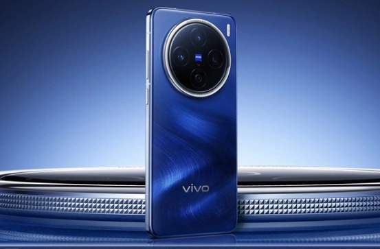 vivo X200系列首发公里级无网通信技术：1500米无网通信不断联