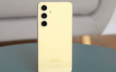 三星Galaxy S24 FE评测：粉丝版的传承与变革