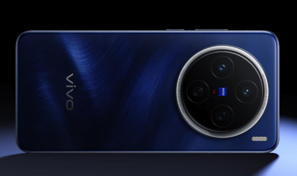 vivo X200系列怎么样？首发3nm天玑9400芯片，性能强劲