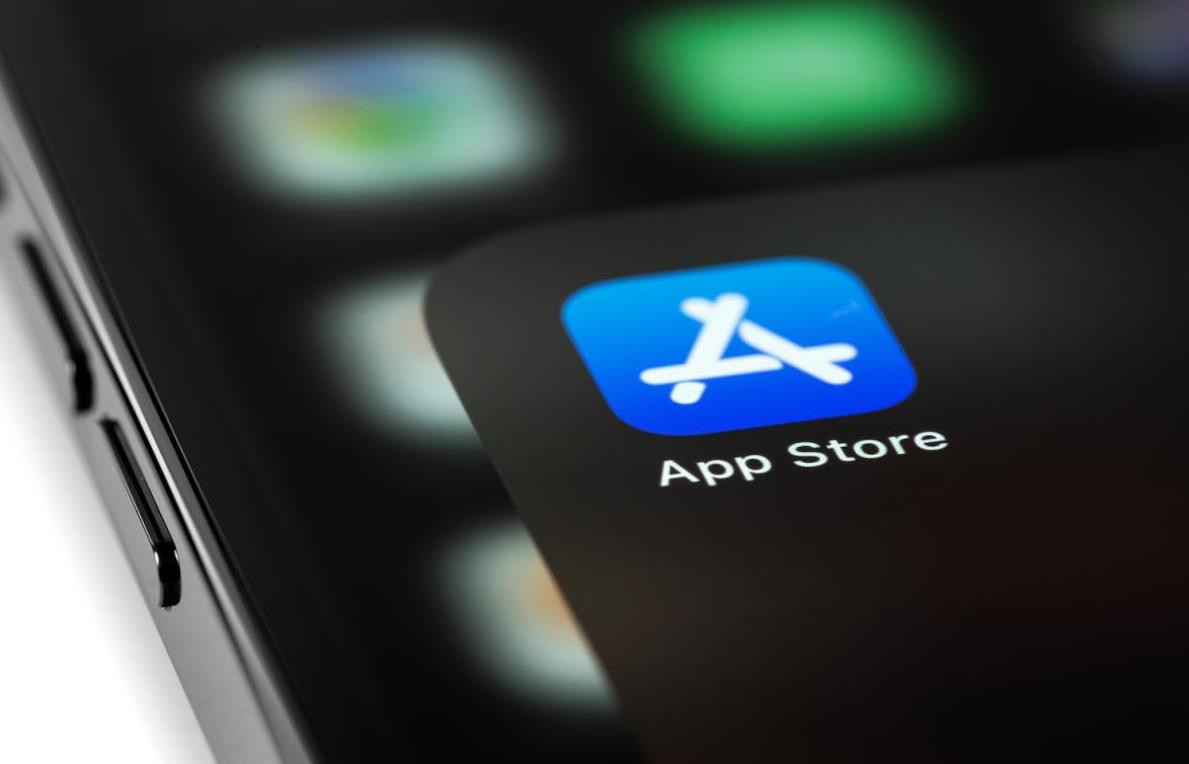 苹果欧盟App Store实施新规：开发者需公示联系信息