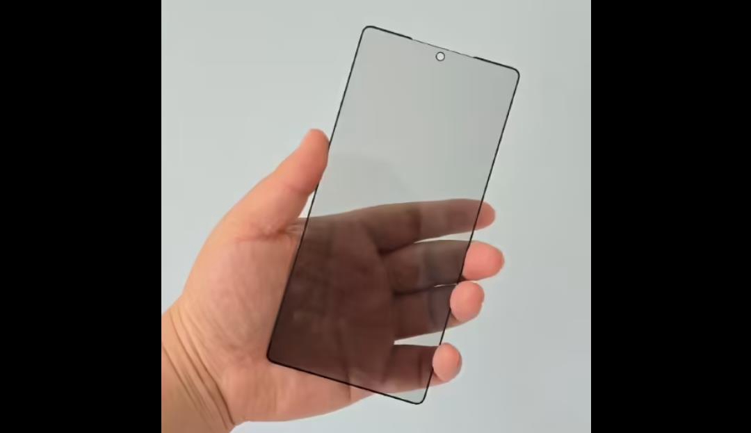 三星Galaxy S25系列保护膜曝光，Ultra版设计大变，支持卫星通信