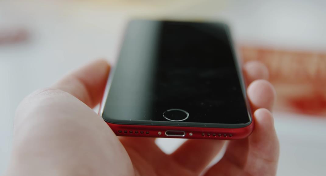 iPhone SE 4传闻：或将迎来双机型与全面设计革新