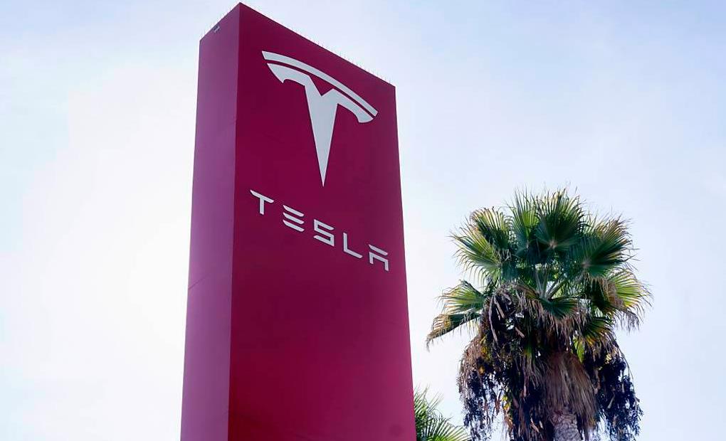 特斯拉马斯克：明年上半年将推低价电动车