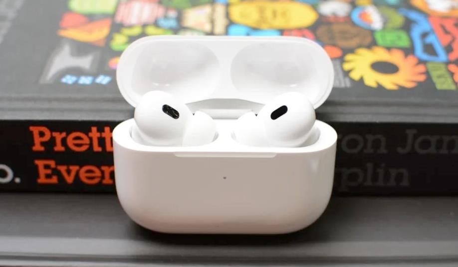 黑色星期五优惠：苹果AirPods Pro 2在美国亚马逊大幅降价，仅需179美元