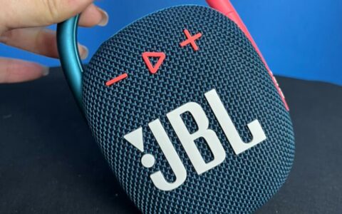 美国亚马逊黑色星期五特惠：JBL Clip 5蓝牙扬声器跌至历史最低价50美元