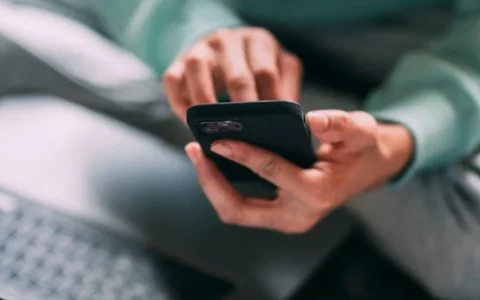 2024年最佳廉价Android手机推荐  黑色星期五最低160美元手机选购指南