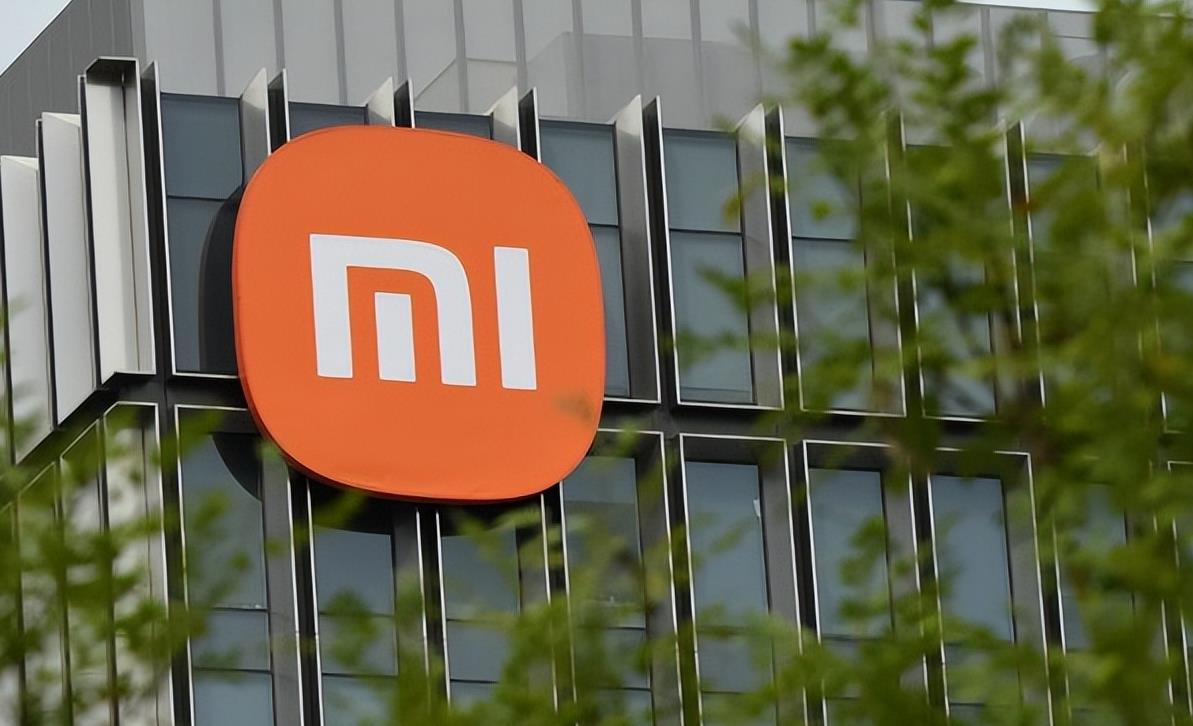 小米双11战报：Redmi K70至尊版夺安卓销量冠军，智能手环销量破130万