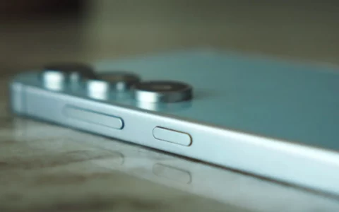 三星Samsung Galaxy S25 Slim 曝光   成为Samsung史上最薄旗舰手机