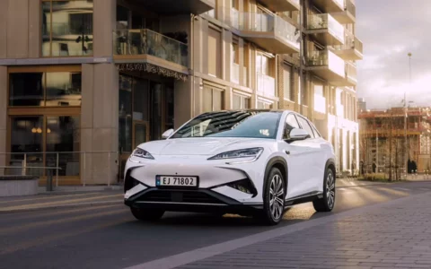 比亚迪海狮 07EV 纯电 SUV 明年英国上市：起售价 44990 英镑、国内 18.98 万元起