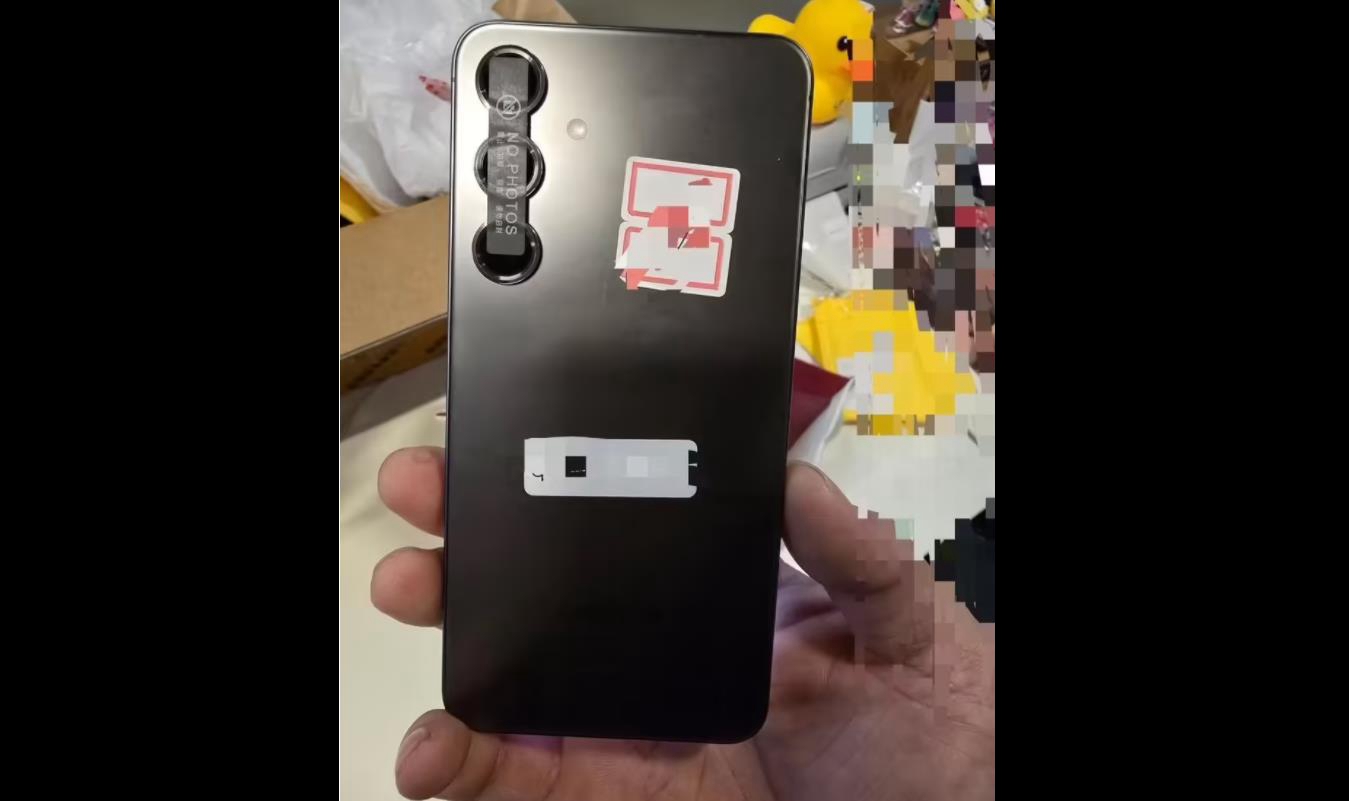 美版三星Galaxy S25+真机曝光：新增5G mmWave天线