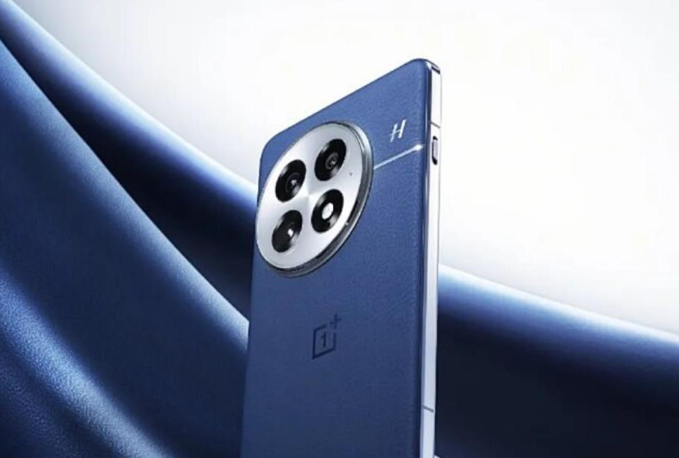 一加预告国际版OnePlus 13系列发布时间：将于2025年1月7日发布