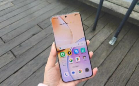 realme 14 Pro+真机曝光：配备6.7英寸四曲面AMOLED屏幕