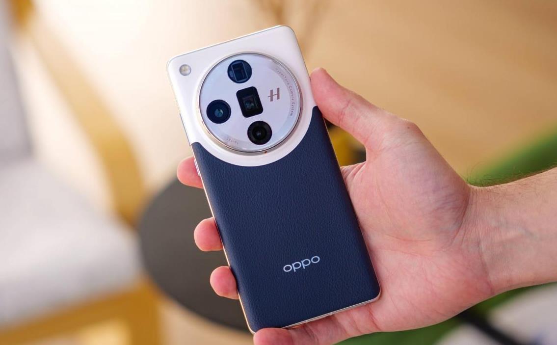 OPPO Find X8 Ultra双潜望长焦镜头参数曝光：分别采用索尼IMX 906和IMX 882传感器