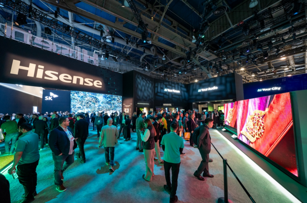 【2025 CES】液晶电视史上第一次发出彩色光源，海信RGB-Mini LED引领显示产业升级