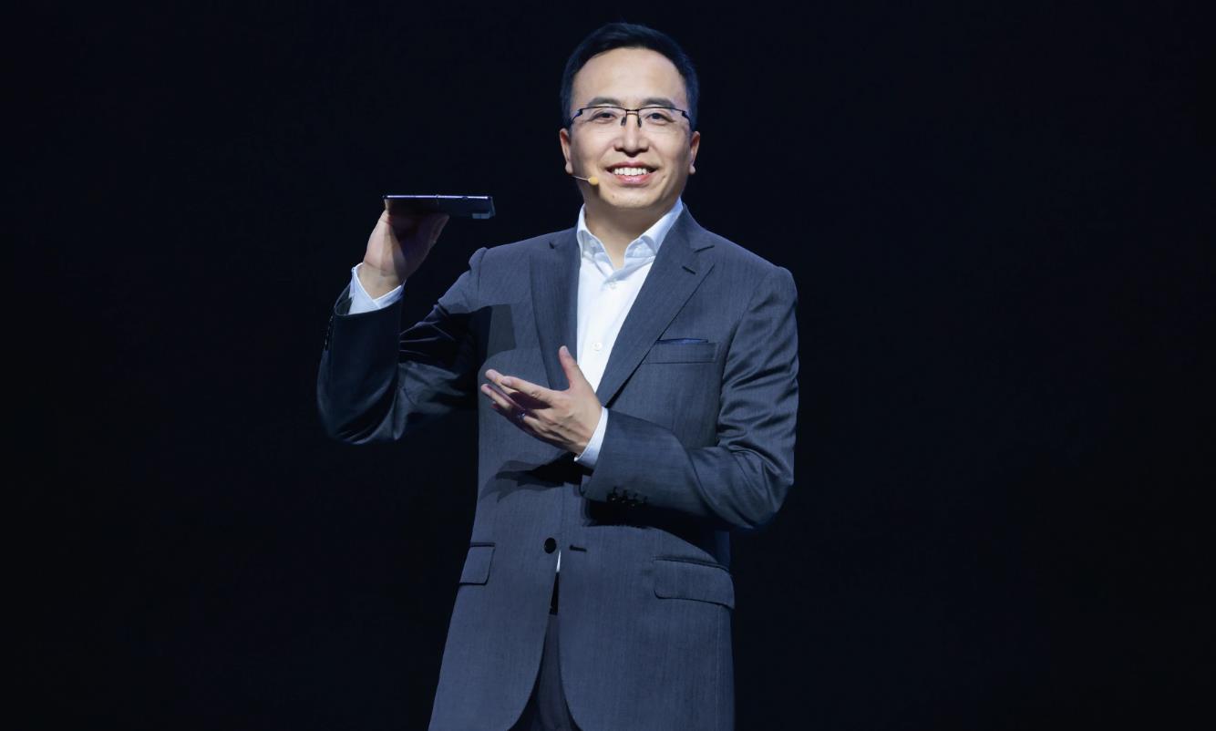 荣耀CEO赵明因身体原因辞职，前华为悍将李健接任