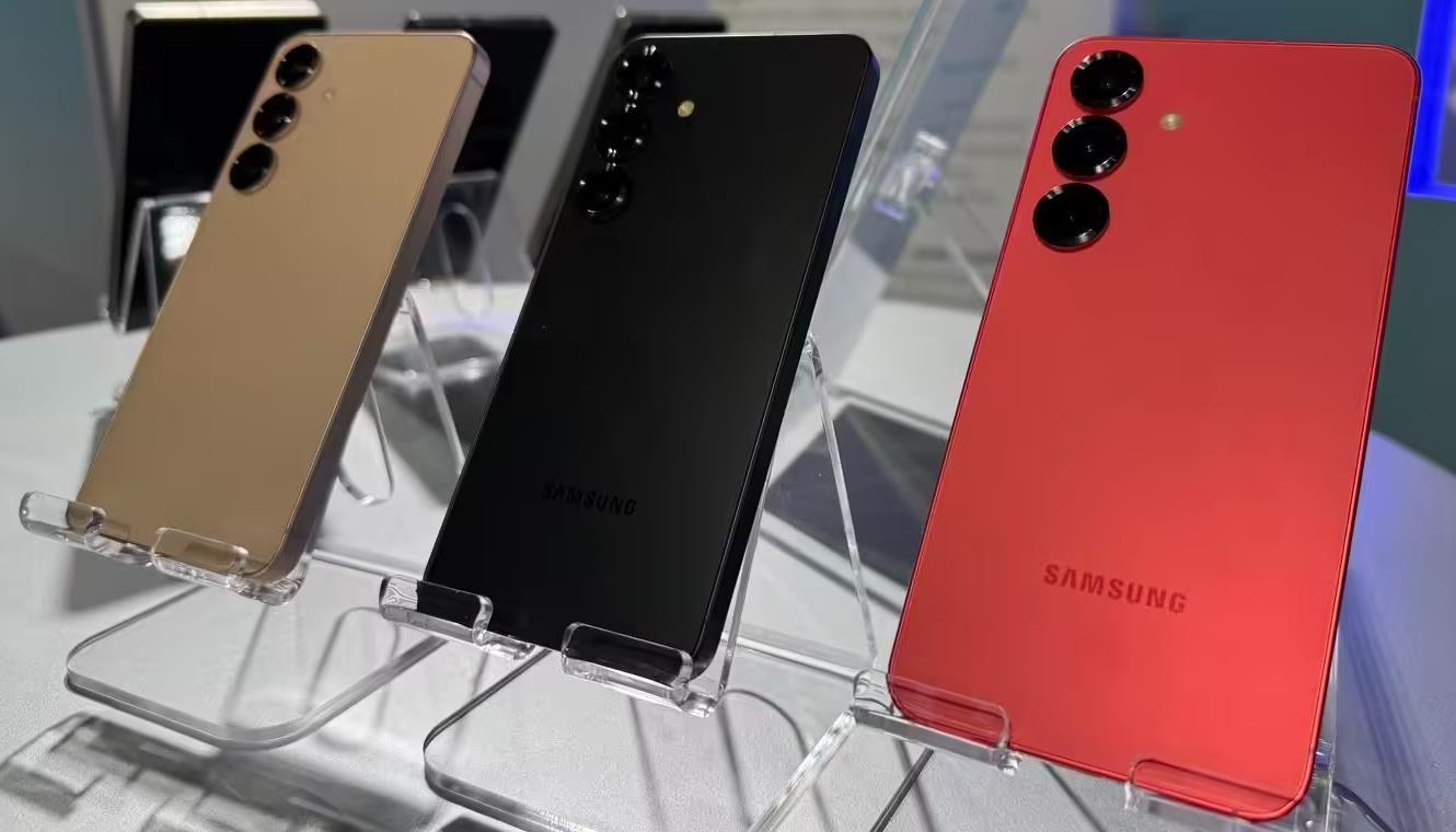三星Galaxy S25系列智能手机正式发布，打在骁龙8至尊版