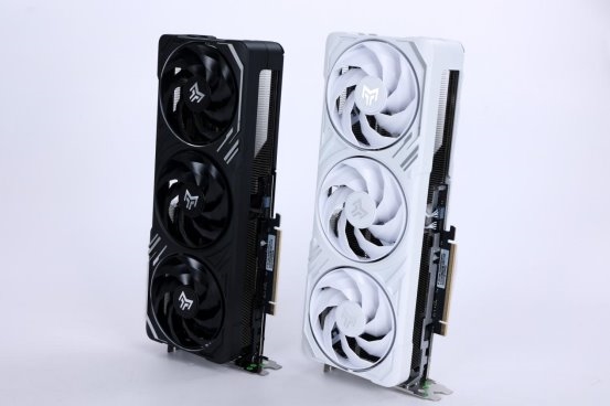 支持DLSS4，从“新”出发|影驰GeForce RTX5080金属大师OC系列测评