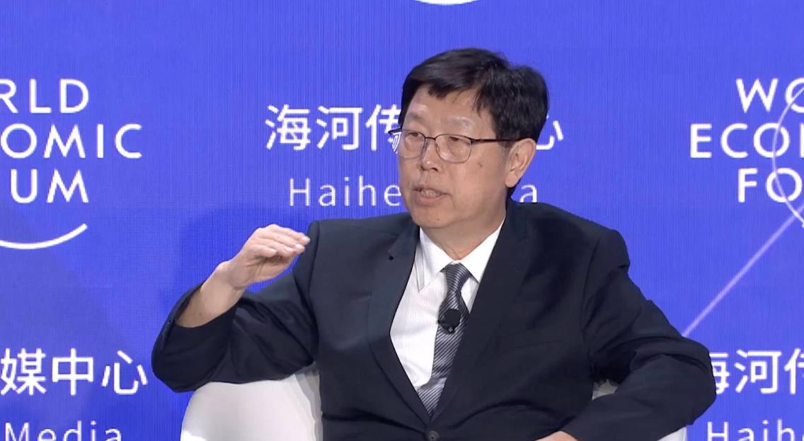 鸿海精密考虑收购雷诺日产股份，或开启汽车业新合作篇章