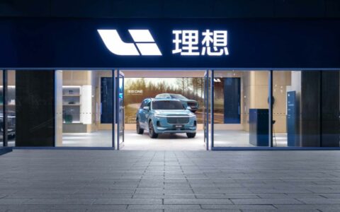 ‌理想汽车销量狂奔背后，用户信任正在崩塌？