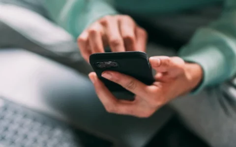 中国手机品牌主导印尼市场，传音、OPPO、小米、vivo占据近七成份额