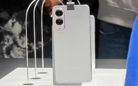 ‌三星Galaxy S25 Edge MWC首秀：超薄旗舰亮相却“只可远观”