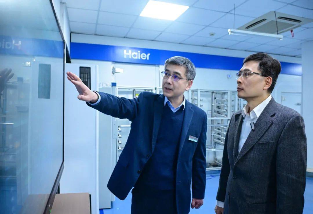 全面聚焦！全国人大代表周云杰3份建议关注AI