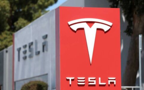 特斯拉涨超7% 市值大增4000亿元