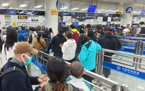 港澳台居民紧急出行可手机办证，今起实现双证一键关联