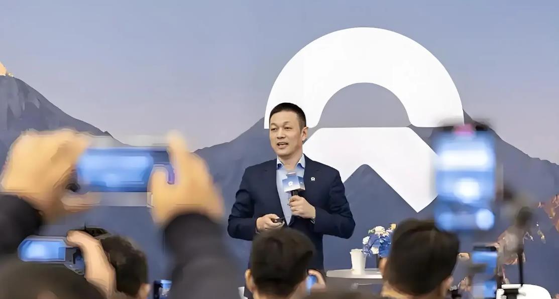 蔚来巨亏224亿 李斌解释了1小时