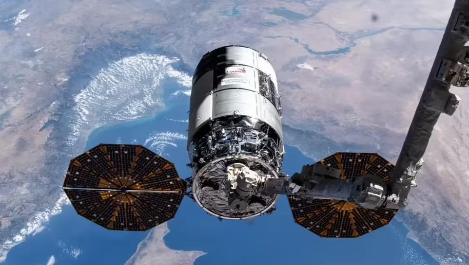 ‌NASA紧急叫停天鹅座货运任务，因货舱受损