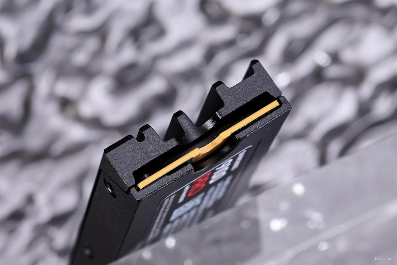 三星9100 PRO PCIe 5.0 NVMe M.2 固态硬盘评测：PCIe 5.0时代的性能巅峰