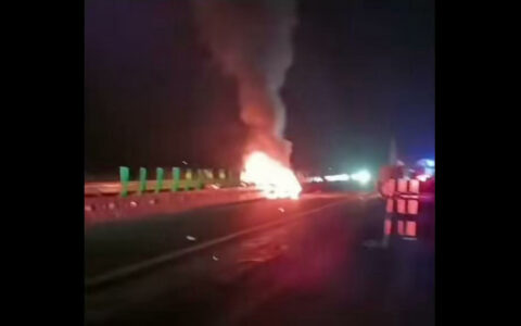 小米SU7高速碰撞爆燃致3人死亡？官方回应：工作组已赶赴现场调查