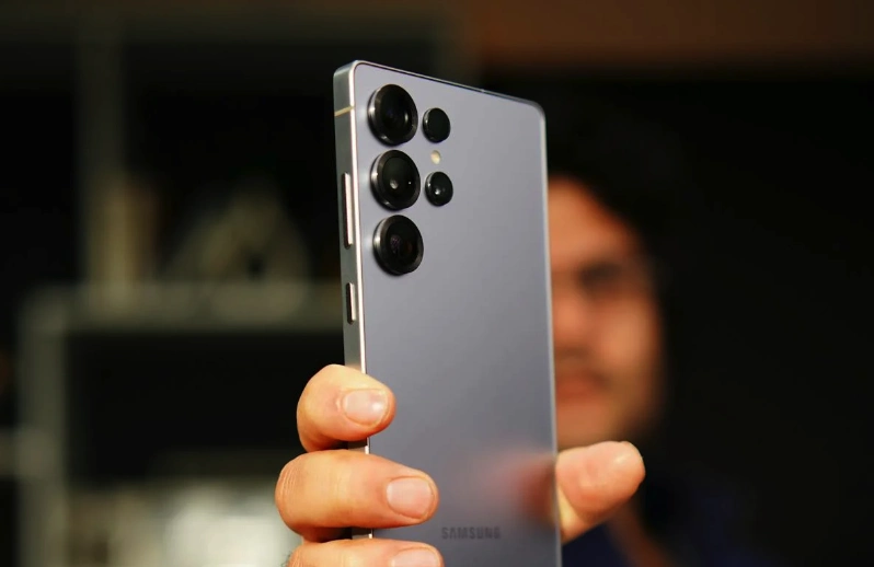 三星galaxy S25 Ultra到底值不值得买？优缺点都很明显如何抉择