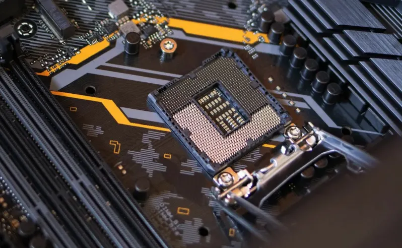 Intel、台积电、三星激战2nm 三巨头先进工艺制程进度一览