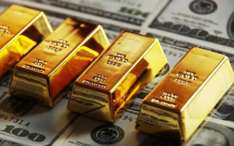 现货黄金单日重挫2% 创两年最大跌幅