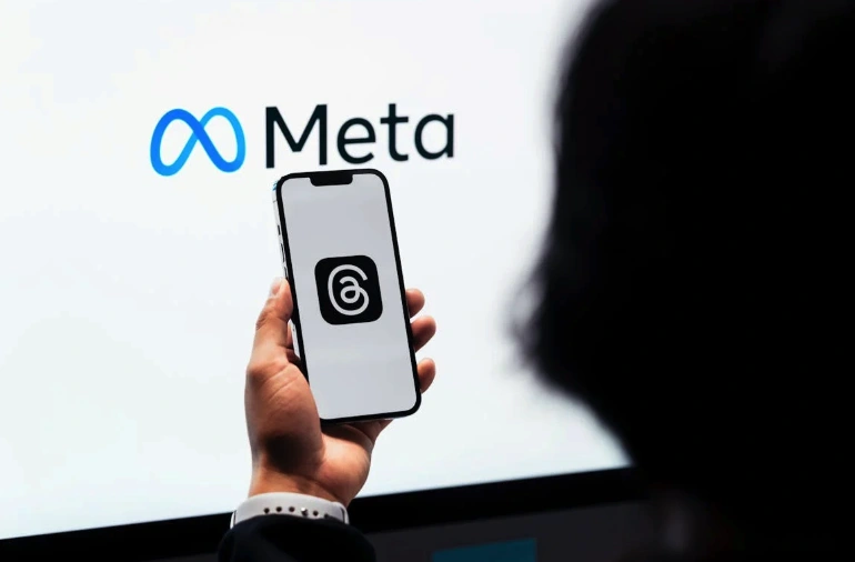 Meta 上线 Facebook 青少年账户   16 岁以下用户开直播需父母同意