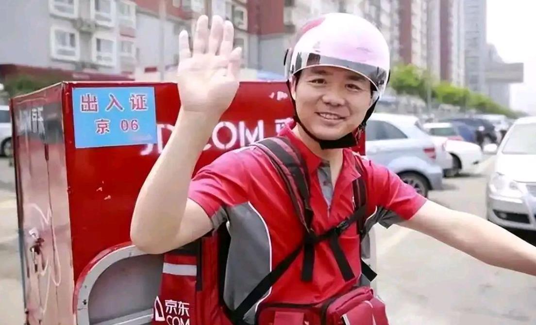京东美团贴身肉搏！刘强东许冉亲自出马争抢万亿即时零售蛋糕