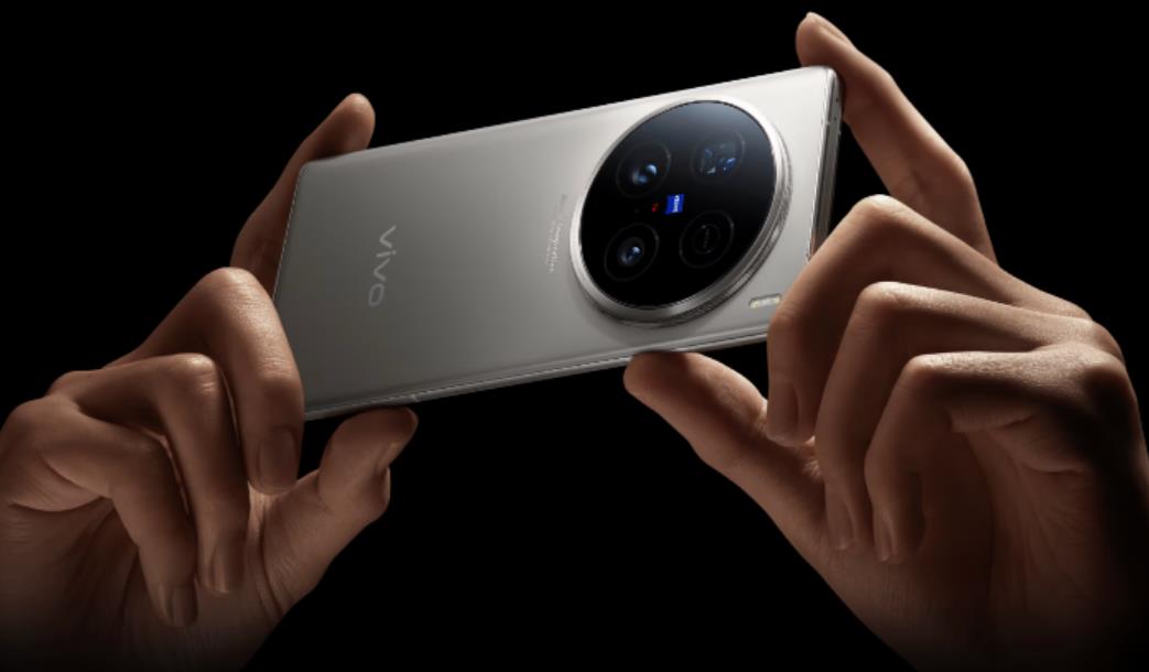 vivo高端机遭质疑：X200炫光门未平，Ultra堆料再打脸